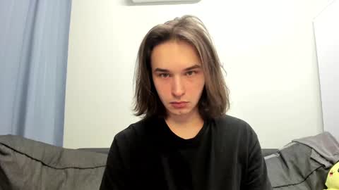 Snapshot of tyler__johnson chatting on 01/03/25, 12:54 Tyler johnson online show from 01/03/25, 12:54