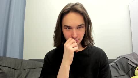 Snapshot of tyler__johnson chatting on 01/03/25, 04:00 Tyler johnson online show from 01/03/25, 04:00