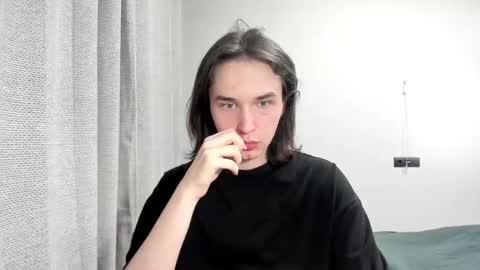 Snapshot of tyler__johnson chatting on 01/08/25, 01:53 Tyler johnson online show from 01/08/25, 01:53
