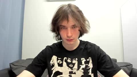 Snapshot of tyler__johnson chatting on 01/16/25, 04:28 Tyler johnson online show from 01/16/25, 04:28