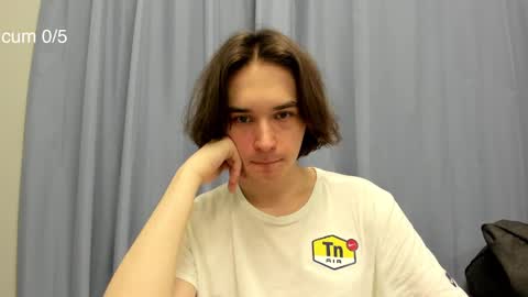 Snapshot of tyler__johnson chatting on 01/22/25, 12:48 Tyler johnson online show from 01/22/25, 12:48