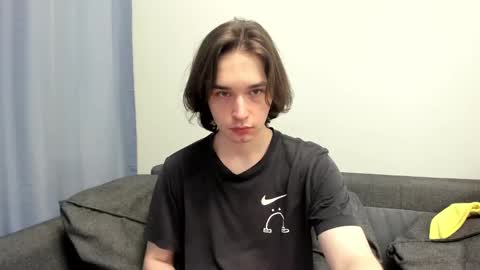 Snapshot of tyler__johnson chatting on 01/28/25, 04:18 Tyler johnson online show from 01/28/25, 04:18