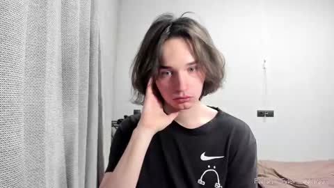 Snapshot of tyler__johnson chatting on 02/08/25, 12:49 Tyler johnson online show from 02/08/25, 12:49