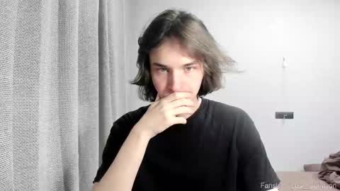 Snapshot of tyler__johnson chatting on 02/10/25, 10:40 Tyler johnson online show from 02/10/25, 10:40