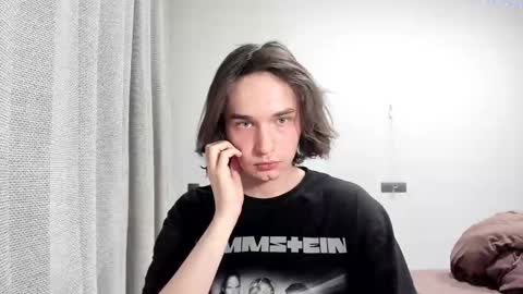 Snapshot of tyler__johnson chatting on 03/02/25, 05:47 Tyler johnson online show from 03/02/25, 05:47