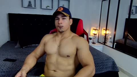Snapshot of tyler_hank1 chatting on 12/18/24, 02:49 tyler_hank1 online show from 12/18/24, 02:49
