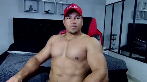 Snapshot of tyler_hank1 chatting on 02/23/25, 12:05 tyler_hank1 online show from 02/23/25, 12:05
