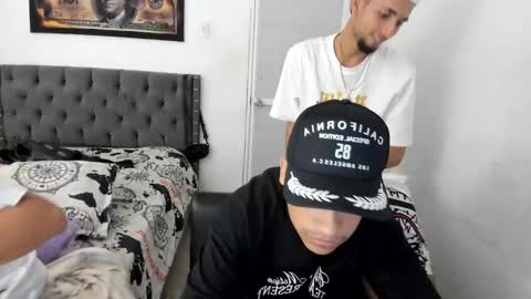 Snapshot of tyler_master24 chatting on 09/18/25, 01:18 tyler online show from 09/18/25, 01:18