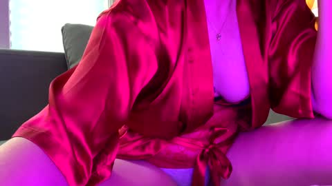 Snapshot of tylersands chatting on 02/01/25, 02:56 Tyler Sands online show from 02/01/25, 02:56