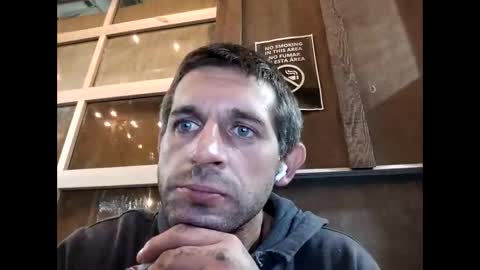 Snapshot of tylerweist727678265 chatting on 10/28/25, 08:07 tylerweist727678265 online show from 10/28/25, 08:07