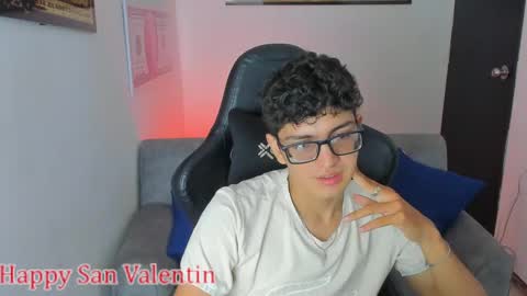 Snapshot of tylerwhiite_ chatting on 02/14/25, 03:11 online show from 02/14/25, 03:11