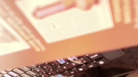       online show from 03/01/25, 03:10