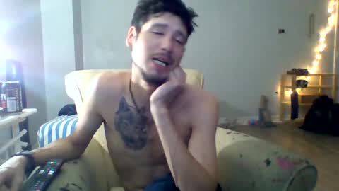 Snapshot of tylov3sex chatting on 09/27/25, 03:33 tylov3sex online show from 09/27/25, 03:33