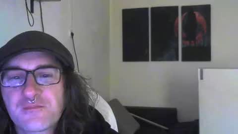 Snapshot of ucloudd chatting on 02/28/25, 08:20 ucloudd online show from 02/28/25, 08:20