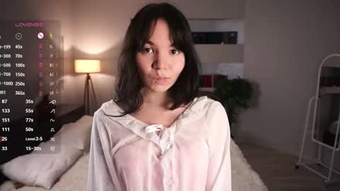 Snapshot of udelaborom chatting on 09/25/25, 07:17 Lili online show from 09/25/25, 07:17