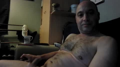 ukflasher online show from 02/13/25, 07:31