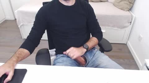 Snapshot of ulep chatting on 11/18/25, 10:52 Ulep online show from 11/18/25, 10:52