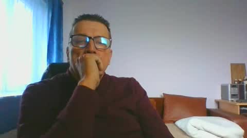 Snapshot of ulmeni4 chatting on 12/04/24, 08:12 ulmeni4 online show from 12/04/24, 08:12