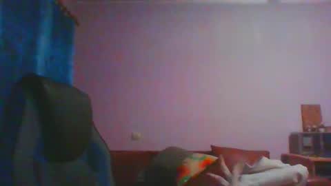 Snapshot of ulmeni4 chatting on 01/14/25, 05:34 ulmeni4 online show from 01/14/25, 05:34