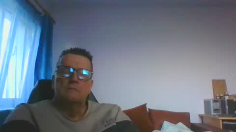 Snapshot of ulmeni4 chatting on 01/15/25, 02:56 ulmeni4 online show from 01/15/25, 02:56