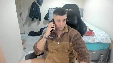 Snapshot of ulxer chatting on 02/28/25, 11:45 hi im mike tyson - online show from 02/28/25, 11:45