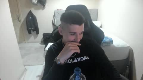 hi im mike tyson -  online show from 11/09/25, 06:28