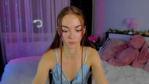 Under The Skin online show from 12/01/24, 07:36