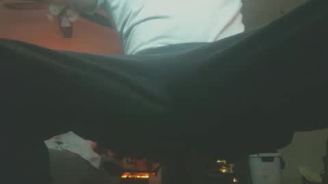 Snapshot of underwmr chatting on 11/30/25, 12:47 matt online show from 11/30/25, 12:47