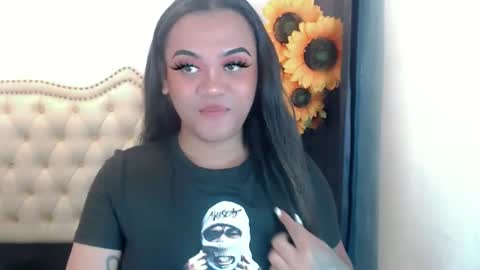Bella Shamara Odett online show from 10/05/25, 08:18