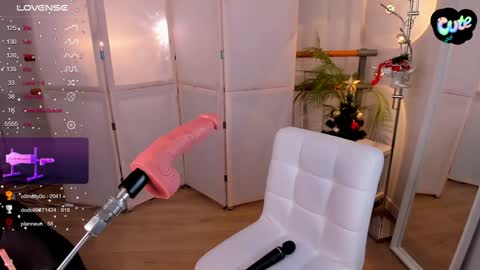 Call me Mira  thumbs up its make me happy online show from 12/14/24, 03:18