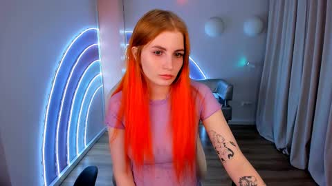 Call me Mira  thumbs up its make me happy online show from 02/18/25, 08:47