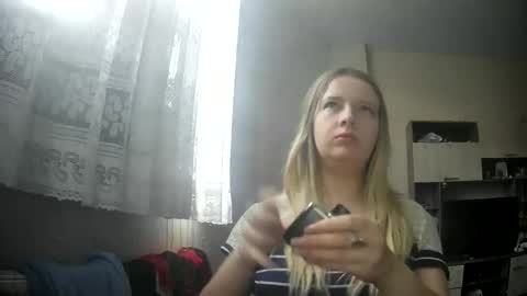 Snapshot of universeemily chatting on 10/11/25, 09:08 UniverseEmily online show from 10/11/25, 09:08