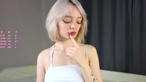 ShizukaShizuSHIZ online show from 10/20/25, 03:07