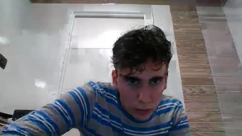 Snapshot of unknownuser414606 chatting on 03/12/25, 01:40 unknownuser414606 online show from 03/12/25, 01:40