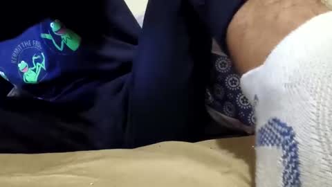 Snapshot of unknownuser414606 chatting on 11/12/25, 02:01 unknownuser414606 online show from 11/12/25, 02:01