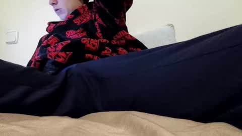 Snapshot of unknownuser414606 chatting on 11/18/25, 02:06 unknownuser414606 online show from 11/18/25, 02:06