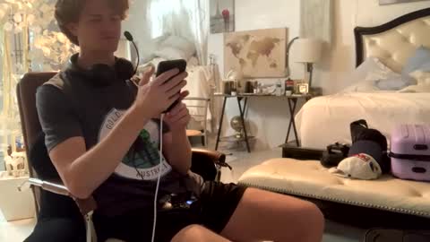 Stepbro online show from 02/03/25, 05:35