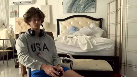 Stepbro online show from 02/05/25, 12:49