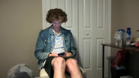 Stepbro online show from 10/22/25, 11:37