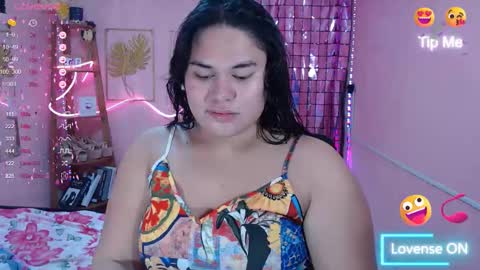 Snapshot of ur_baby_rebbecca chatting on 01/08/25, 01:20 SINGLE online show from 01/08/25, 01:20