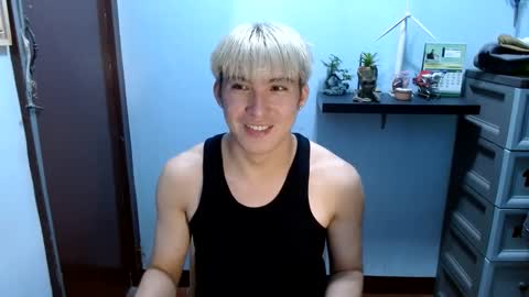 Snapshot of ur_jayqutee chatting on 01/15/25, 09:02 Ur jayqutee online show from 01/15/25, 09:02