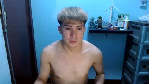 Snapshot of ur_jayqutee chatting on 02/19/25, 11:04 Ur jayqutee online show from 02/19/25, 11:04