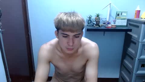 Snapshot of ur_jayqutee chatting on 02/21/25, 11:43 Ur jayqutee online show from 02/21/25, 11:43