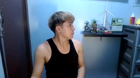 Snapshot of ur_jayqutee chatting on 02/22/25, 10:29 Ur jayqutee online show from 02/22/25, 10:29