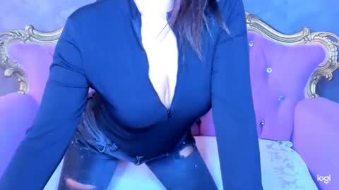 Snapshot of urafrodita chatting on 10/16/25, 06:47 urafrodita online show from 10/16/25, 06:47