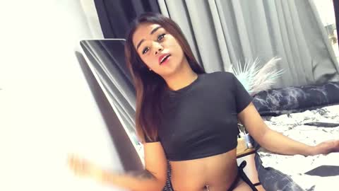 Snapshot of urasian_france69 chatting on 09/18/25, 02:35 FRANCINE cum with me in pvt or pwrd online show from 09/18/25, 02:35