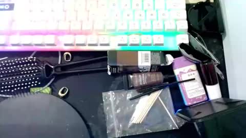 Snapshot of urasian_joy chatting on 10/16/25, 11:22 urasian_joy online show from 10/16/25, 11:22