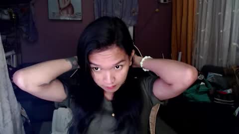 NEWRA  ALLISON online show from 11/17/25, 08:36