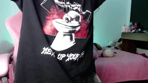 Danielle  online show from 12/17/24, 09:39