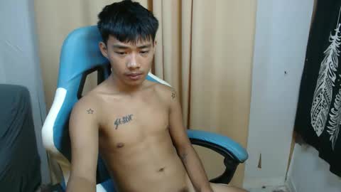 Snapshot of urcutejason chatting on 11/21/25, 10:58 jason online show from 11/21/25, 10:58